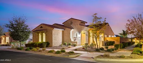 Exterior - 10455 E Thatcher Ave, Mesa, AZ 85212 photo 1 of 17