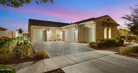 10455 E Thatcher Ave, Mesa, AZ 85212