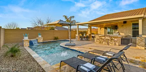 Exterior - 10455 E Thatcher Ave, Mesa, AZ 85212 photo 11 of 17