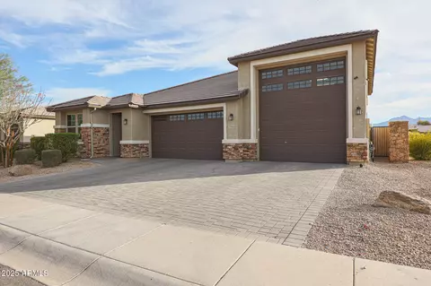 7735 W Agora Ln, Phoenix, AZ 85043