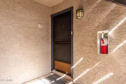 4444 E Paradise Village Pkwy N #132, Phoenix, AZ 85032