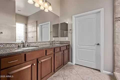 Bath - 3401 E Isaiah Ave, Gilbert, AZ 85298 photo 1 of 5