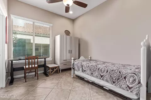 Bedroom - 3401 E Isaiah Ave, Gilbert, AZ 85298 photo 5 of 8