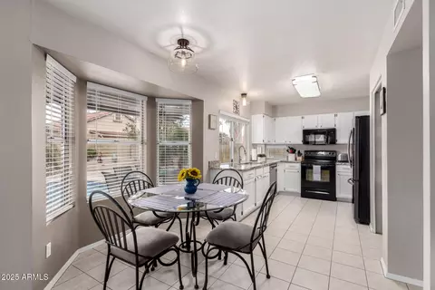 3236 E Tanglewood Dr, Phoenix, AZ 85048 photo 10