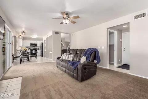 3236 E Tanglewood Dr, Phoenix, AZ 85048 photo 9