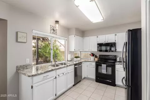 3236 E Tanglewood Dr, Phoenix, AZ 85048 photo 13