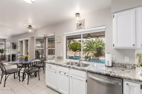 3236 E Tanglewood Dr, Phoenix, AZ 85048 photo 14
