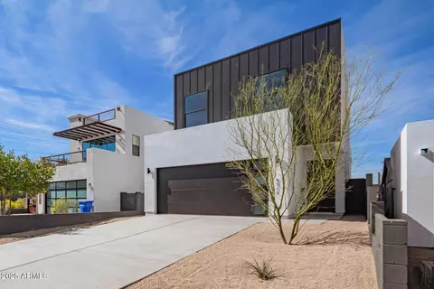 Exterior - 4514 N 8th Pl, Phoenix, AZ 85014 photo 2 of 4