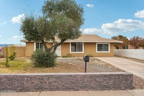 3802 N 73rd Ave, Phoenix, AZ 85033 photo 2