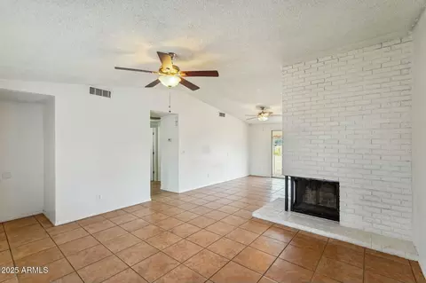 3802 N 73rd Ave, Phoenix, AZ 85033 photo 10