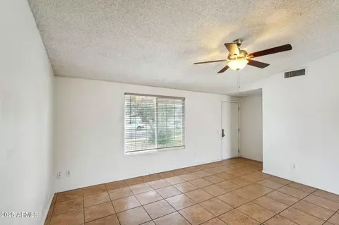 3802 N 73rd Ave, Phoenix, AZ 85033 photo 8