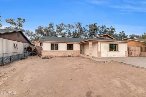 6132 W Windsor Ave, Phoenix, AZ 85033