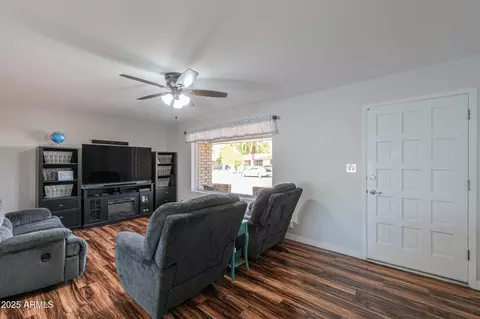 6319 E Duncan St, Mesa, AZ 85205 photo 4