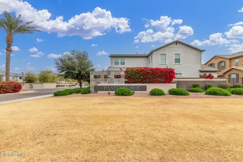117 E Roadrunner Dr, Chandler, AZ 85286