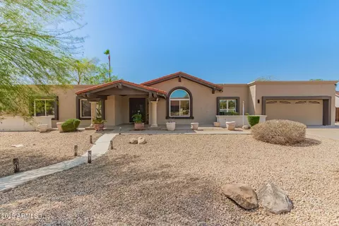 229 W La Vieve Ln, Tempe, AZ 85284