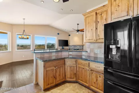 20187 E Ocotillo Dr, Mayer, AZ 86333 photo 8