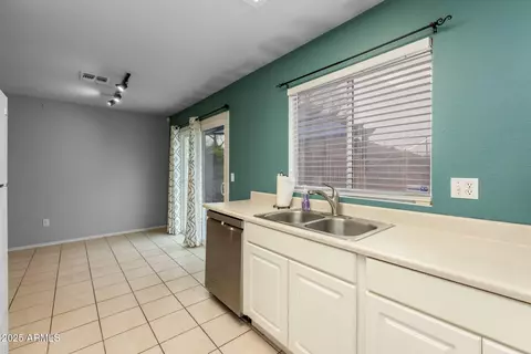 8139 E Osage Ave, Mesa, AZ 85212 photo 12