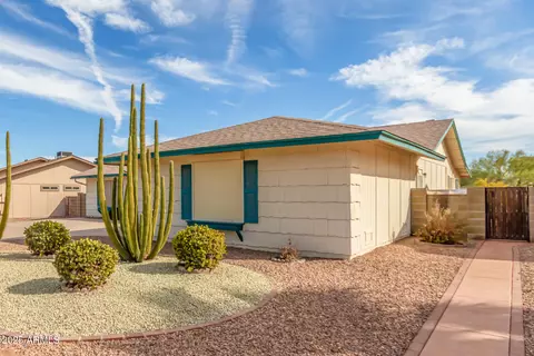 Exterior - 4401 E Walatowa St, Phoenix, AZ 85044 photo 3 of 13