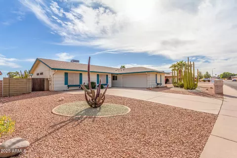 Exterior - 4401 E Walatowa St, Phoenix, AZ 85044 photo 4 of 13