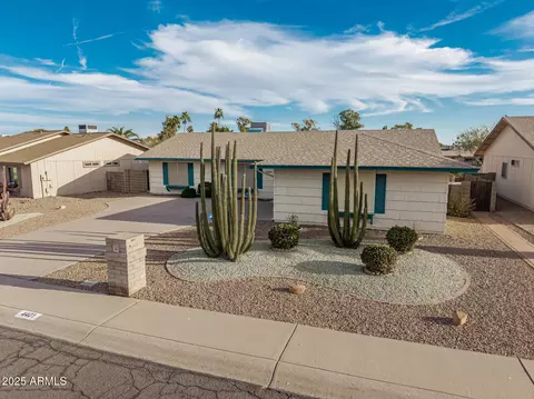 View/Area - 4401 E Walatowa St, Phoenix, AZ 85044 photo 2 of 17