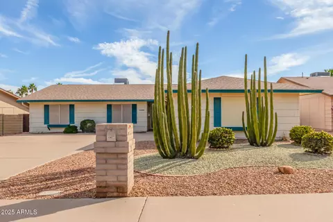 Exterior - 4401 E Walatowa St, Phoenix, AZ 85044 photo 1 of 13