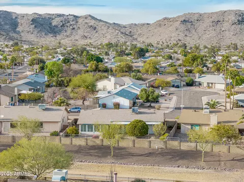 View/Area - 4401 E Walatowa St, Phoenix, AZ 85044 photo 11 of 17