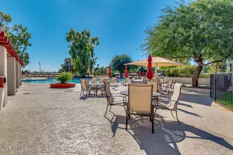 Exterior - 4401 E Walatowa St, Phoenix, AZ 85044 photo 11 of 13