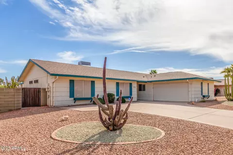 Exterior - 4401 E Walatowa St, Phoenix, AZ 85044 photo 5 of 13