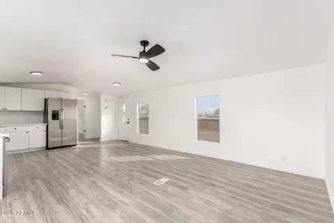 985 W Roundup St, Apache Junction, AZ 85120 photo 10