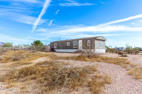 985 W Roundup St, Apache Junction, AZ 85120 photo 3
