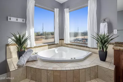 3516 Expedition Way, Phoenix, AZ 85050 photo 18