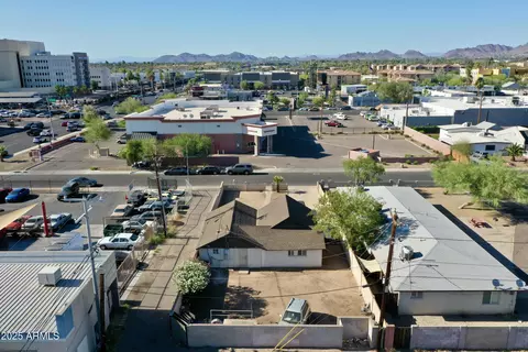 713 E Amelia Ave, Phoenix, AZ 85014 photo 6