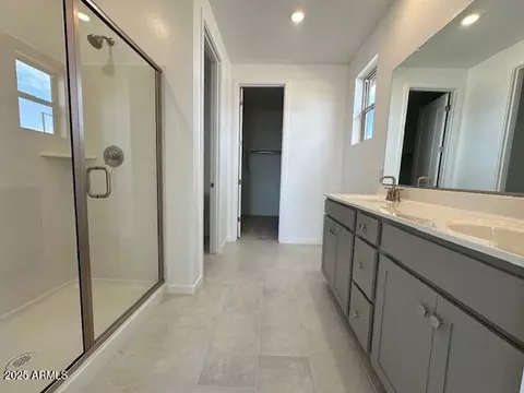 15773 W Hackamore Dr, Surprise, AZ 85387 photo 10