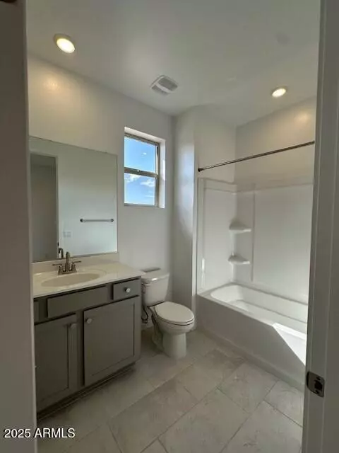 15773 W Hackamore Dr, Surprise, AZ 85387 photo 6