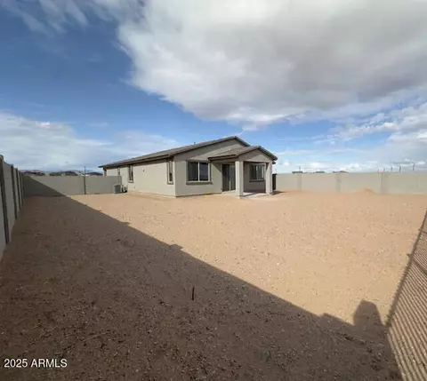 15773 W Hackamore Dr, Surprise, AZ 85387 photo 3