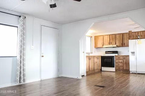 544 S Delaware Dr, Apache Junction, AZ 85120 photo 8