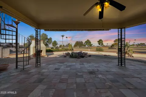 10902 W Palmeras Dr, Sun City, AZ 85373