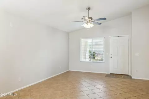 20218 N 33rd Pl, Phoenix, AZ 85050 photo 9