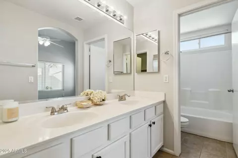 20218 N 33rd Pl, Phoenix, AZ 85050 photo 21