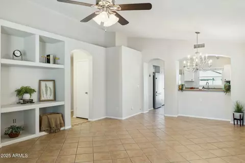20218 N 33rd Pl, Phoenix, AZ 85050 photo 7