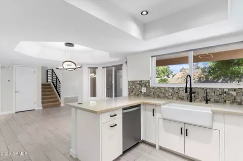 Kitchen - 4220 Everett Dr, Phoenix, AZ 85032 photo 2 of 2