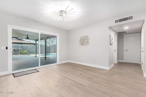 2024 E Gemini Dr, Tempe, AZ 85283 photo 13