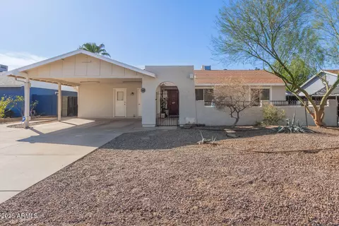 8749 W Clarendon Ave, Phoenix, AZ 85037