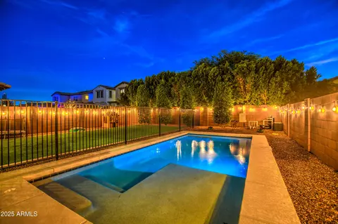 Exterior - 3841 E Oxford Ln, Gilbert, AZ 85295 photo 7 of 7