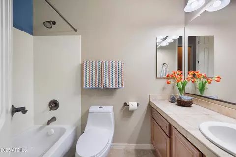 Bath - 6959 E Red Hawk Cir, Mesa, AZ 85207 photo 5 of 5