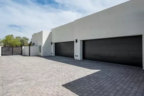 10220 N 66th St, Paradise Valley, AZ 85253