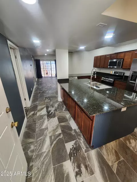 Kitchen - 5228 N 15th Dr, Phoenix, AZ 85015 photo 5 of 9