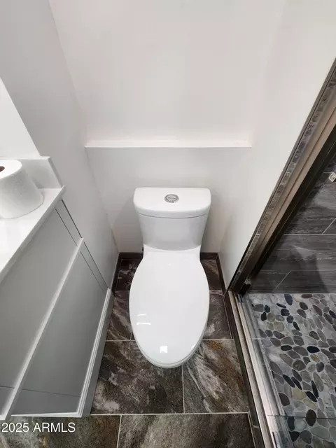 Bath - 5228 N 15th Dr, Phoenix, AZ 85015 photo 7 of 13