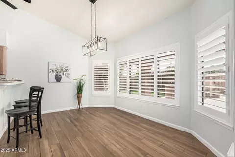 Dining - 2033 E Tecoma Rd, Phoenix, AZ 85048 photo 3 of 3