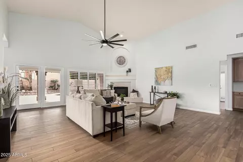 Living - 2033 E Tecoma Rd, Phoenix, AZ 85048 photo 1 of 1
